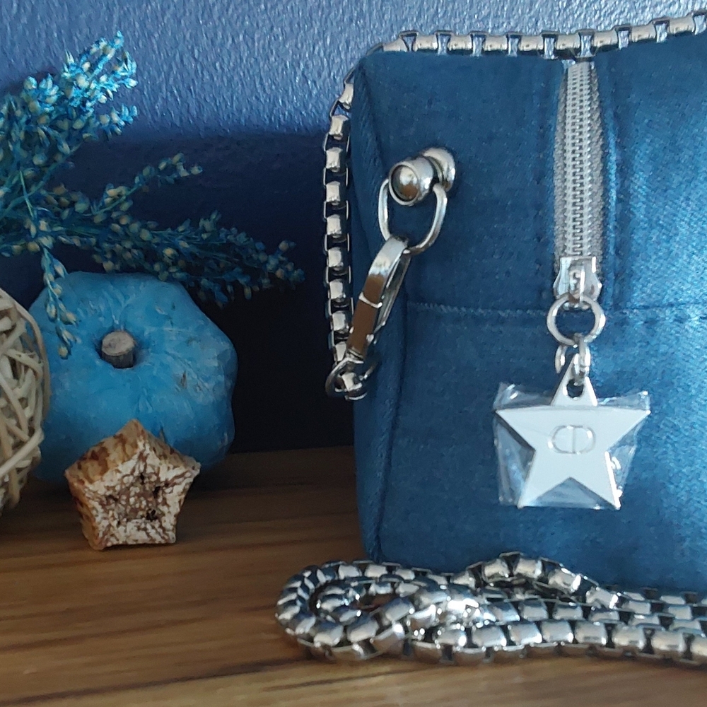DIOR BLUE DENIM CROSSBODY/COSMETIC BAG - Picture 3 of 6